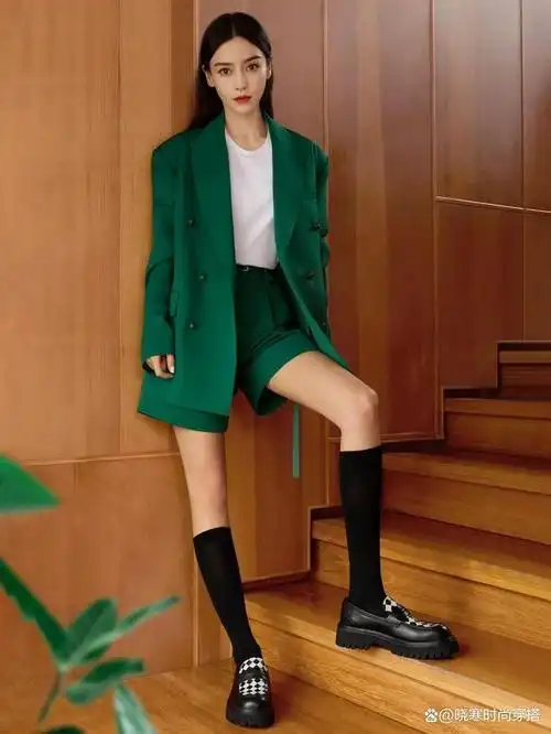 angelababy穿搭借鉴,一如既往的美!时尚气质普通人可借鉴!