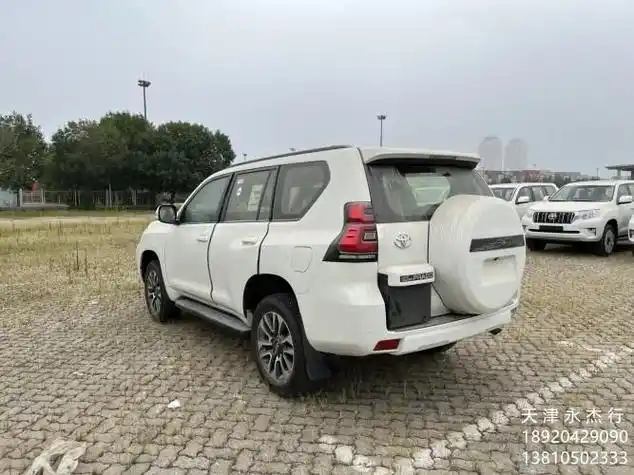 2023款丰田霸道4000gxr中东版白米天津港现车报价645万