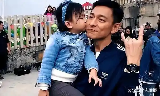 刘德华独女:住上亿别墅 被宠上了天,或许可以继承数十亿身家