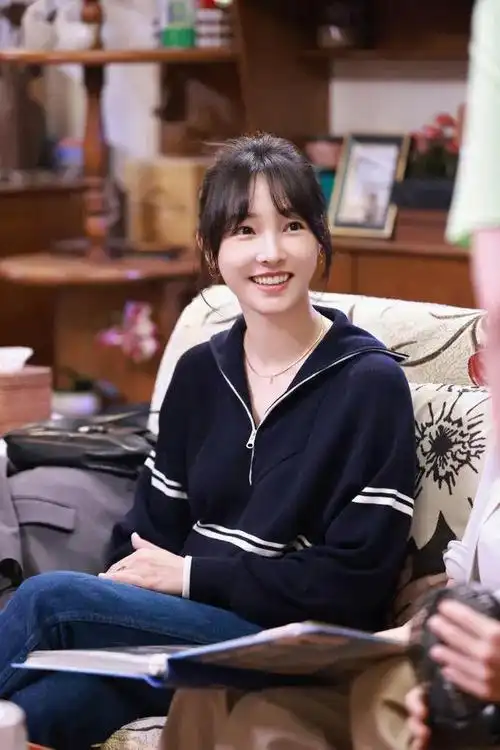 白百何和肖战的姐弟恋不止好磕还能学穿搭