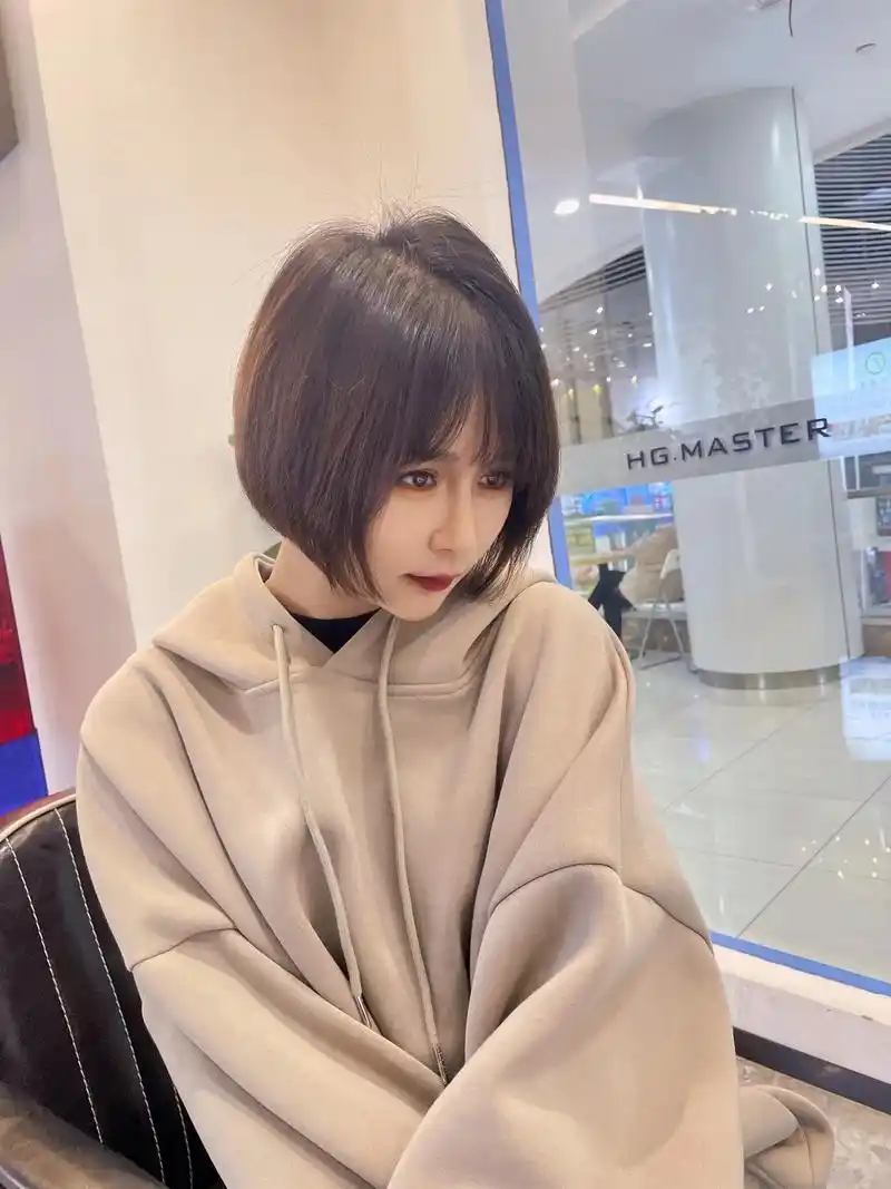 王子文短发苏州分文又来剪头发又回归当时的初恋发型了 19 - 抖音