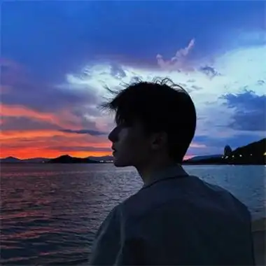 干净的阳光帅气男生真人头像图片大全 能吸引妹子的高清微信头像_男生