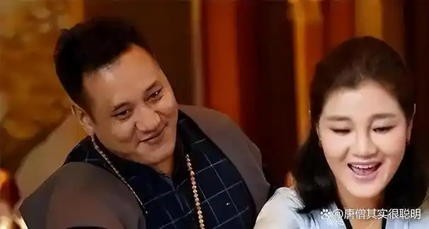 歌手降央卓玛因丈夫高颜值疯狂倒追婚后生3胎如今怎么样了