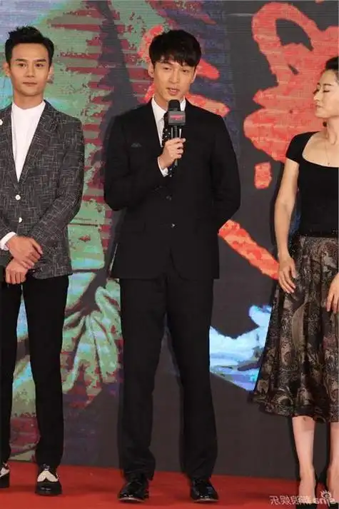 胡歌何润东身高对比图让我们一起探秘何润东的真正身高 / 比乐族