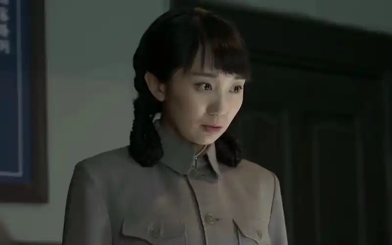 伪装者:朱徽茵是汪曼春眼线,梁仲春趁机敲打,把朱徽茵收为己用