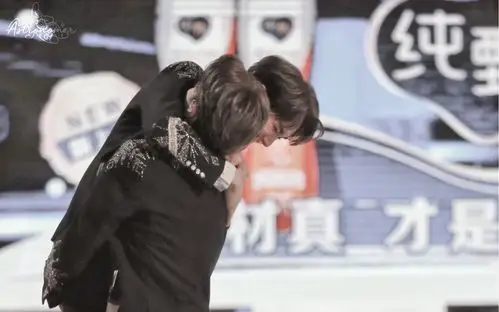 尹浩宇04高卿尘78浩瀚星尘派九面对困难我独挡一面但在你面前我