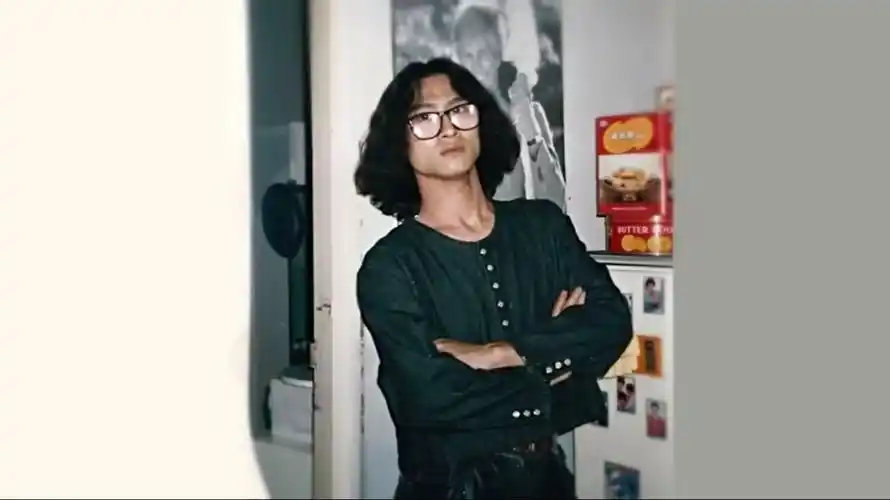 谈一谈汪峰记录电影《存在》中的"理想与现实的矛盾"