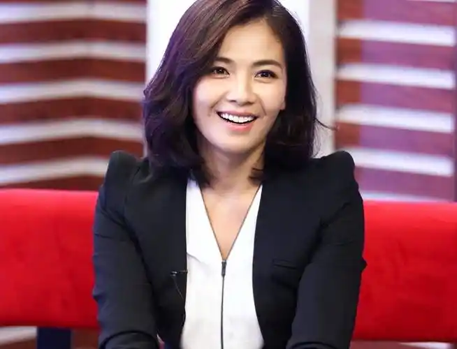 刘涛23部作品统统下架,被称"演艺圈公交车"?