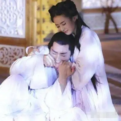 花千骨血吻白子画剧照