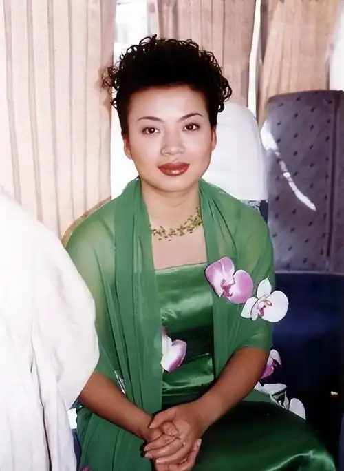 张也简历及个人资料(张也:54岁单身无子无女,和吕继宏相伴21年,神仙