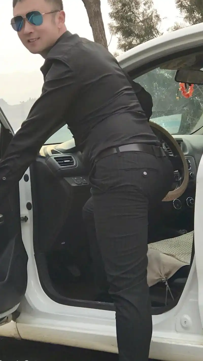 把宫奇骏的一句话送给你,当陪你的人提前下车时,即使再不舍也要 - 抖