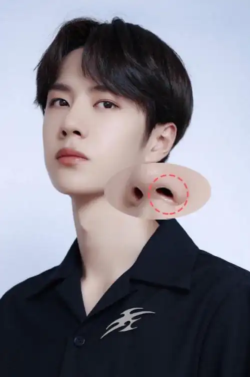 王一博贴脸大图太帅了吧,但是网友说看到了缩鼻翼的痕迹_高清图集