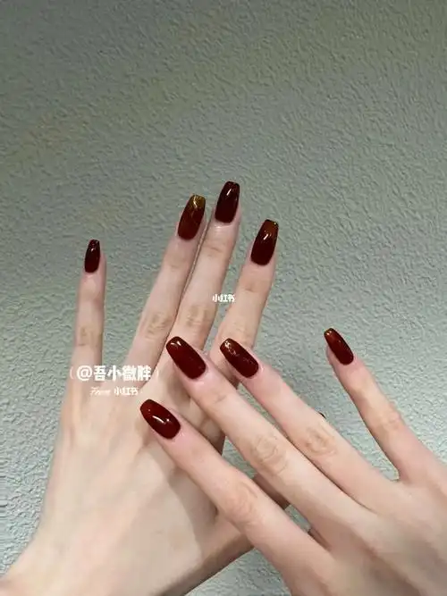 ins美甲焦糖琥珀色美甲太显白了