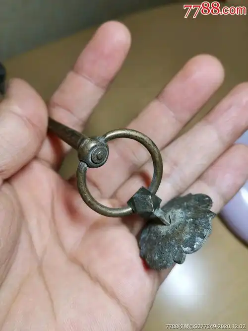 清代绣眼鸟笼钩一套一付