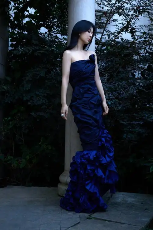 杨紫 两套造型##elle红毯