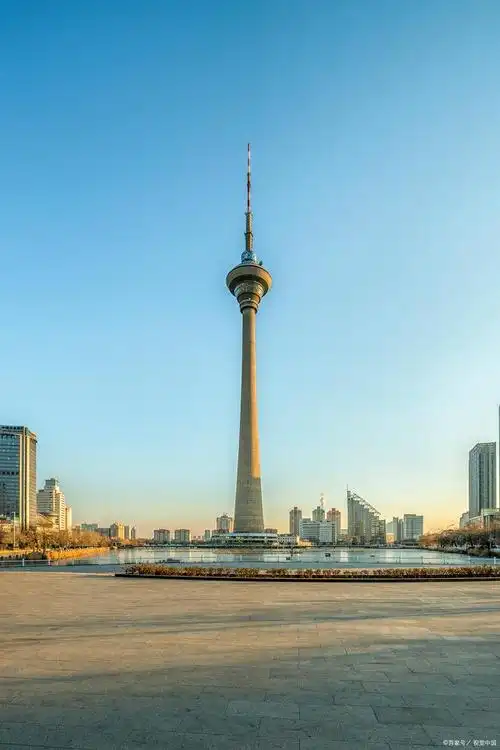 2米,是天津城市形象的代表