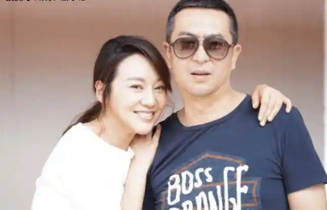 原创49岁闫妮近况离婚16年三任男友均难满意唯有前夫可以排忧解难