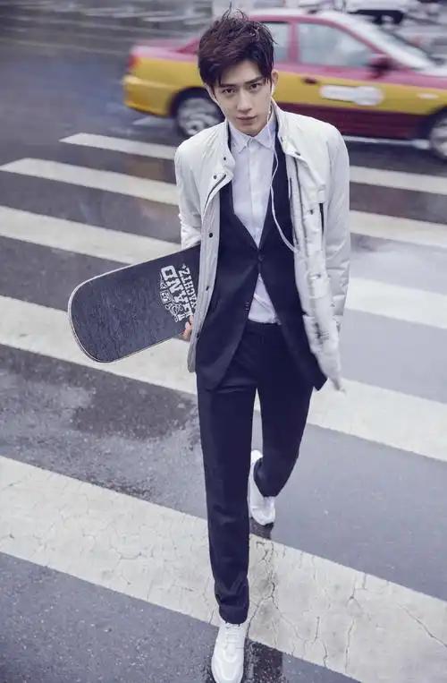 求井柏然的这张高清原图