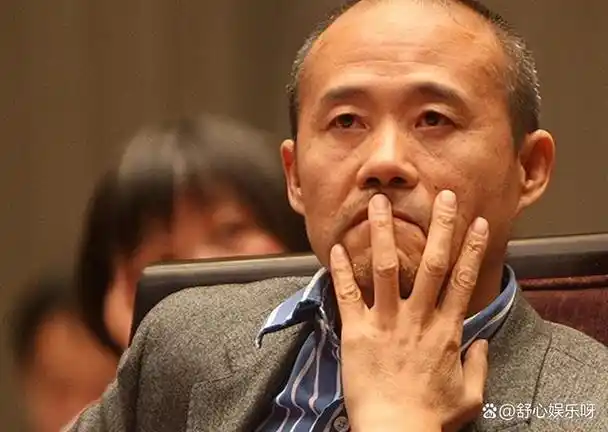 田朴珺43岁了终于不再拧巴一条动态戳穿了她的真实处境