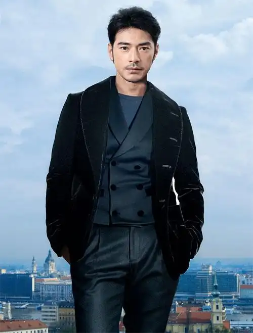 封面人物 | 金城武:疏离少年已不惑