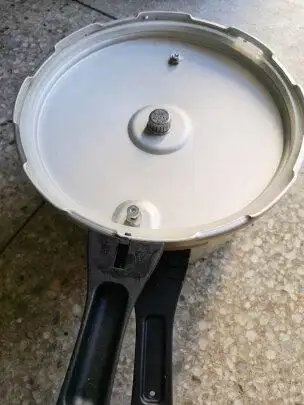 质量堪忧【双喜 lm-06cf30高压锅】评测结果解读,性价比高吗?