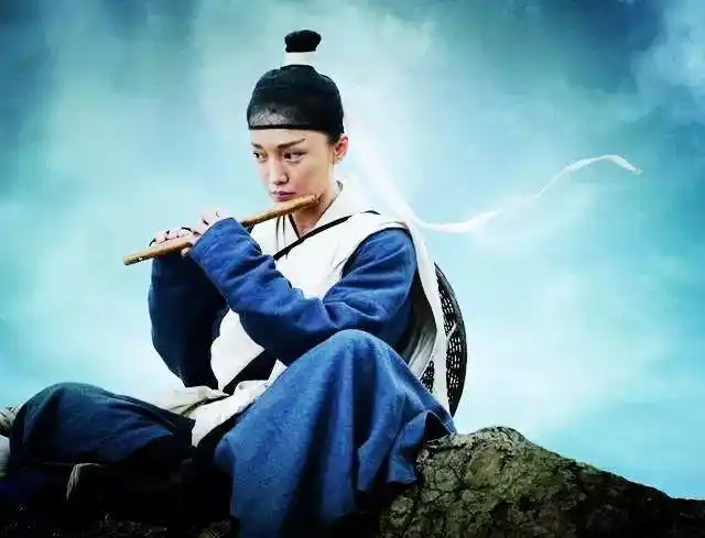 古装女神吹笛子,赵丽颖搞笑,唐嫣太假,阿娇最惊艳 !