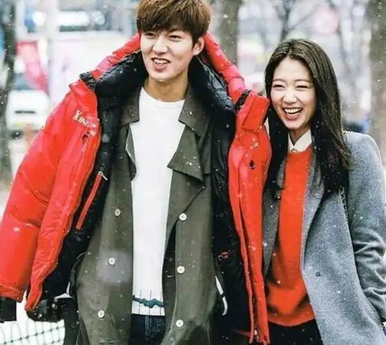 李敏镐公开的3段恋情!最爱不是秀智,朴敏英,而是不知名的她?