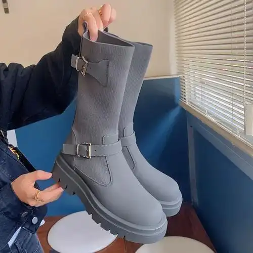 冬季靴子人造短毛绒平底中筒靴圆头韩版牛皮街头骑士靴保暖女鞋