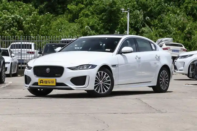 捷豹汽车报价及图片(捷豹汽车报价及图片2021款suv)