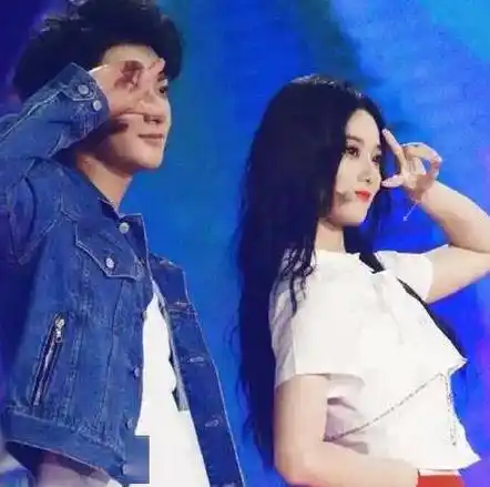 赵薇全方位复出的内幕?吴亦凡被彻底抛弃?关晓彤鹿晗炒作分手?