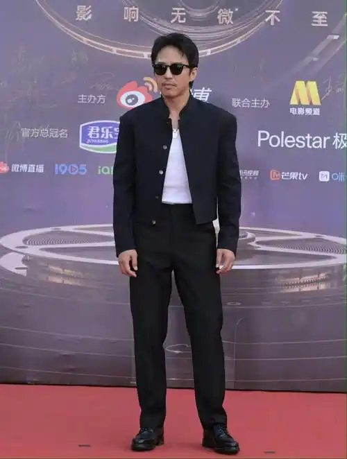 邓超电影之夜高调撒糖,分享婚姻幸福秘诀:找一个叫孙俪的女人_老婆