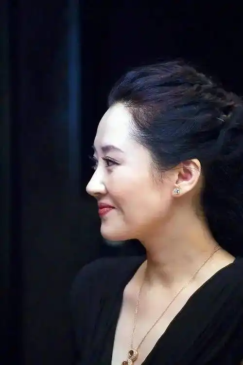 从头到脚都很勾人_许晴_旗袍_版权