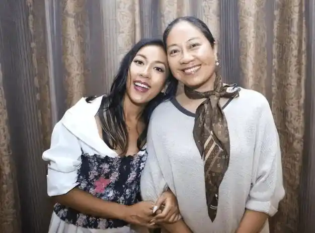 装穷炫富当小三,娱乐圈的混乱在吉克隽逸身上体现得淋漓尽致|结婚