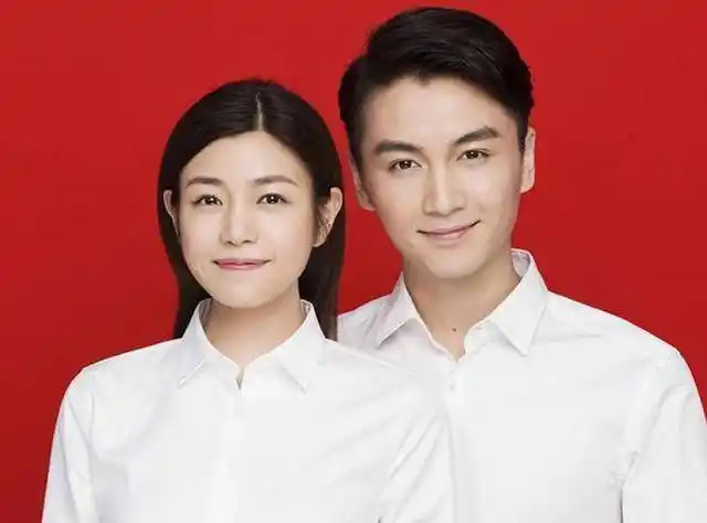 明星们各种各样的结婚照,第一个最轰动,最后一个最搞笑_拍照片_姿势