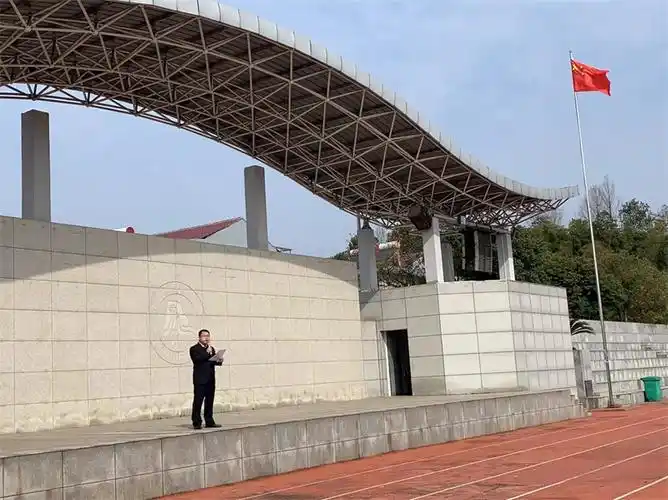 朴初中学开展"学雷锋志愿服务月"系列活动 - 太湖朴初中学