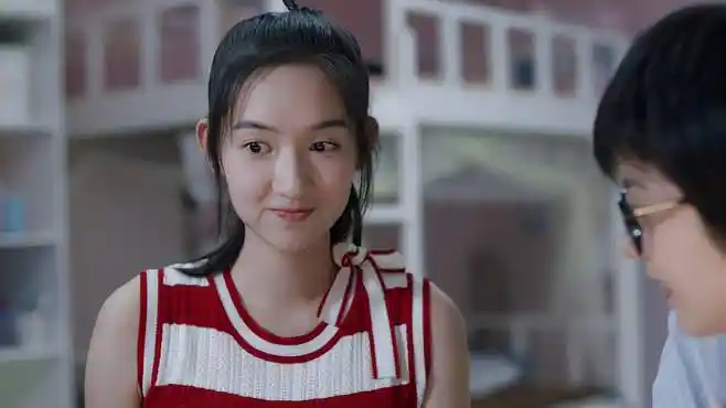 少年派:心细的人,可从这个细节看出,邓小琪的家庭不简单-影视综视频