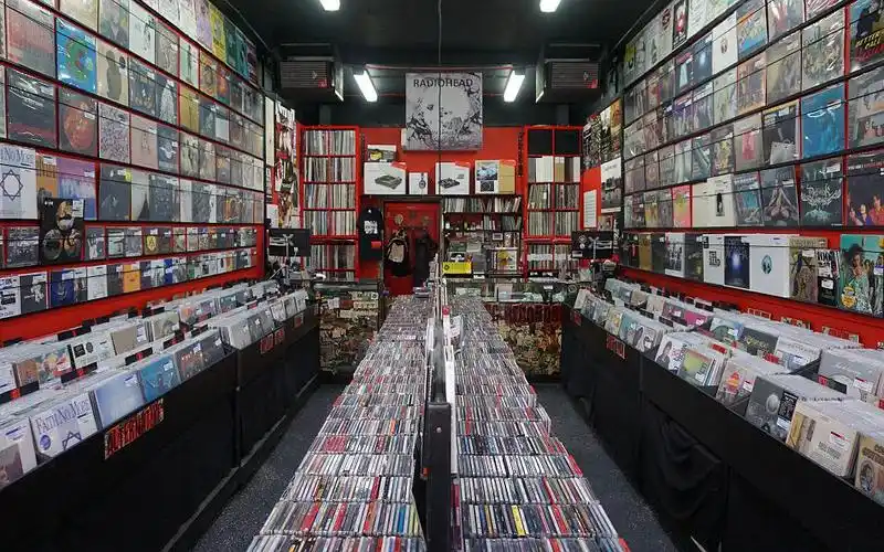 4天10个唱片店加市集 —— 一个独立乐迷的悉尼黑胶淘碟指南