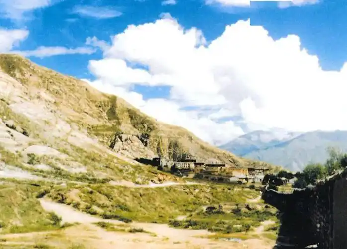 边疆时空霍巍西藏高原腹心地带的文明曙光拉萨曲贡遗址与墓地的发现