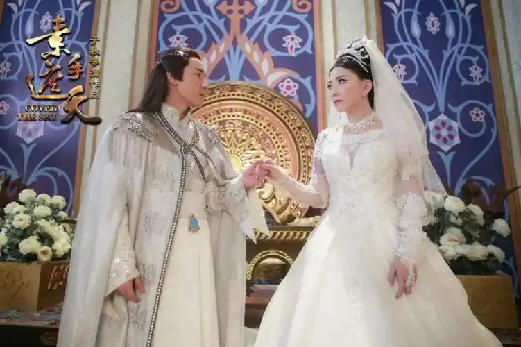 都别喷了!《素手遮天》才是真奇幻神剧