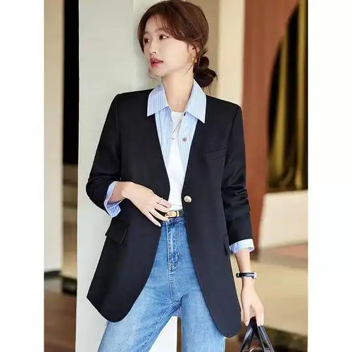 小香风白色西装外套女春秋新款休闲气质小个子大码宽松无领小西服