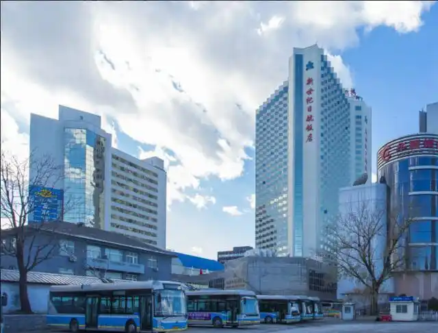 新世纪大厦写字楼新世纪日航饭店立面