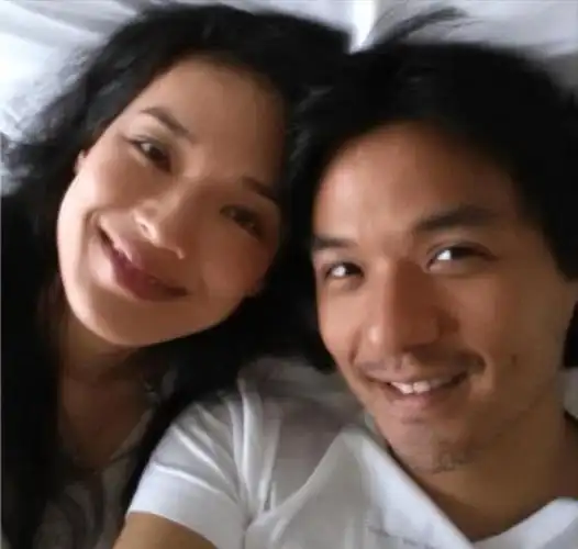 冯德伦:和莫文蔚分手,苦等17年如愿娶到舒淇,50岁仍是宠妻狂魔