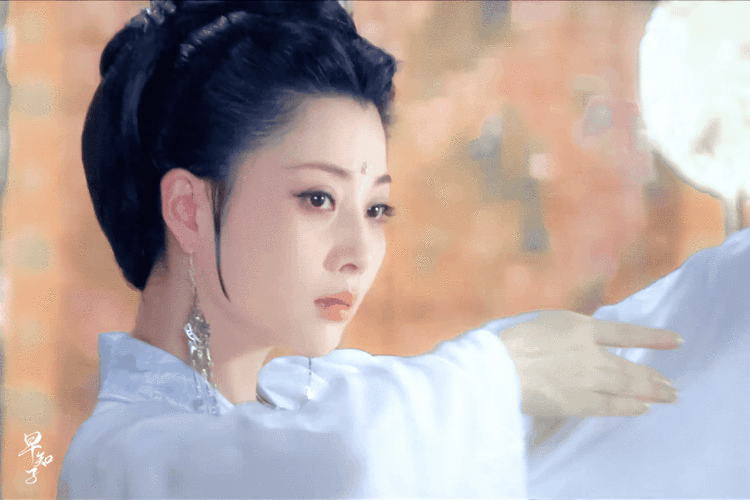 殷桃的花蕊夫人,就像从仕女图里走出来一样!