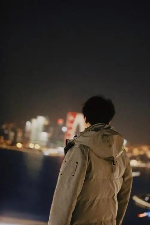 你们的诉求他两只耳朵都听到了!大摄影师王俊凯分享九宫格风景照