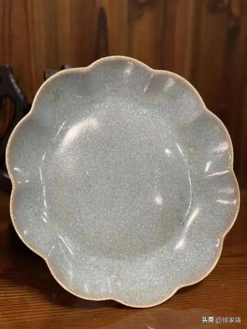 北宋张公巷汝窑特征与鉴定方法高清图解