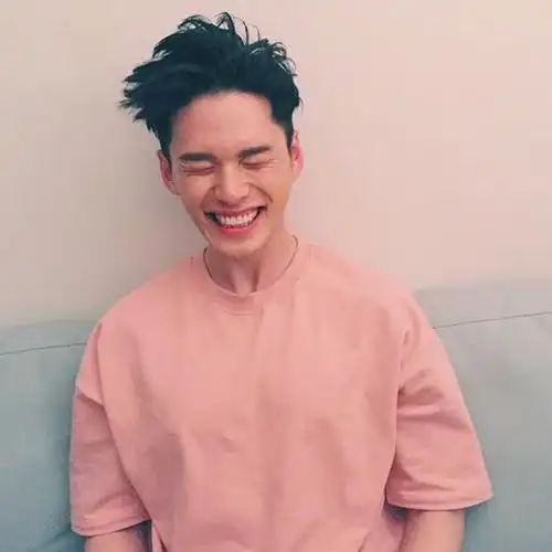 笑傻了_男生搞笑头像图片_扣扣居