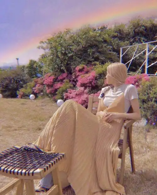 超好看的朴彩英rose高清壁纸