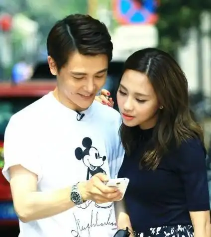 图孙坚王霏霏花絮曝光节目中花式秀恩爱