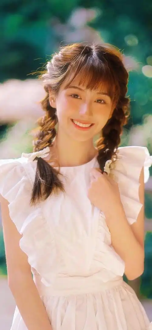 壁纸31让一让美女来了