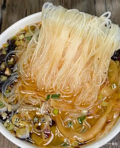 汤底鲜美又舒服!榨菜粉丝汤简单,好吃!